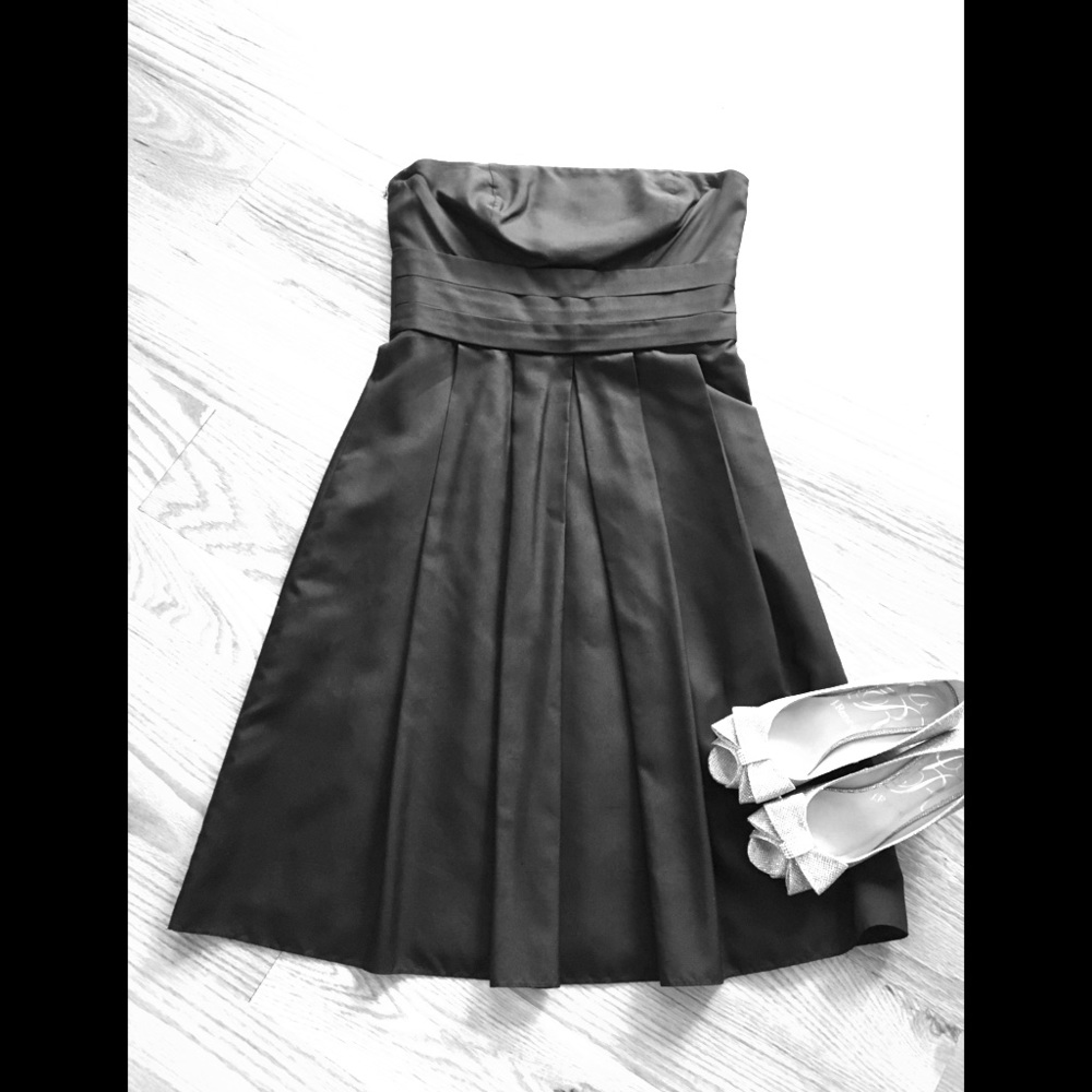 Black strapless Ann Taylor dress
